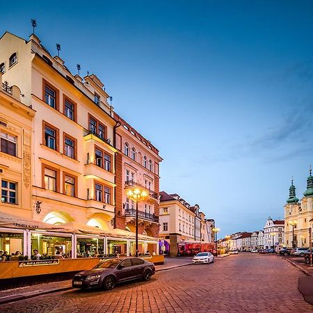 Rooftop Triplex Apartment In Centre Hradec Králové Екстериор снимка