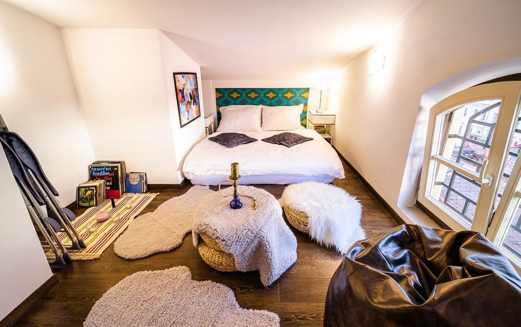Rooftop Triplex Apartment In Centre Hradec Králové Екстериор снимка