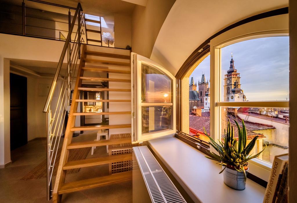 Rooftop Triplex Apartment In Centre Hradec Králové Екстериор снимка