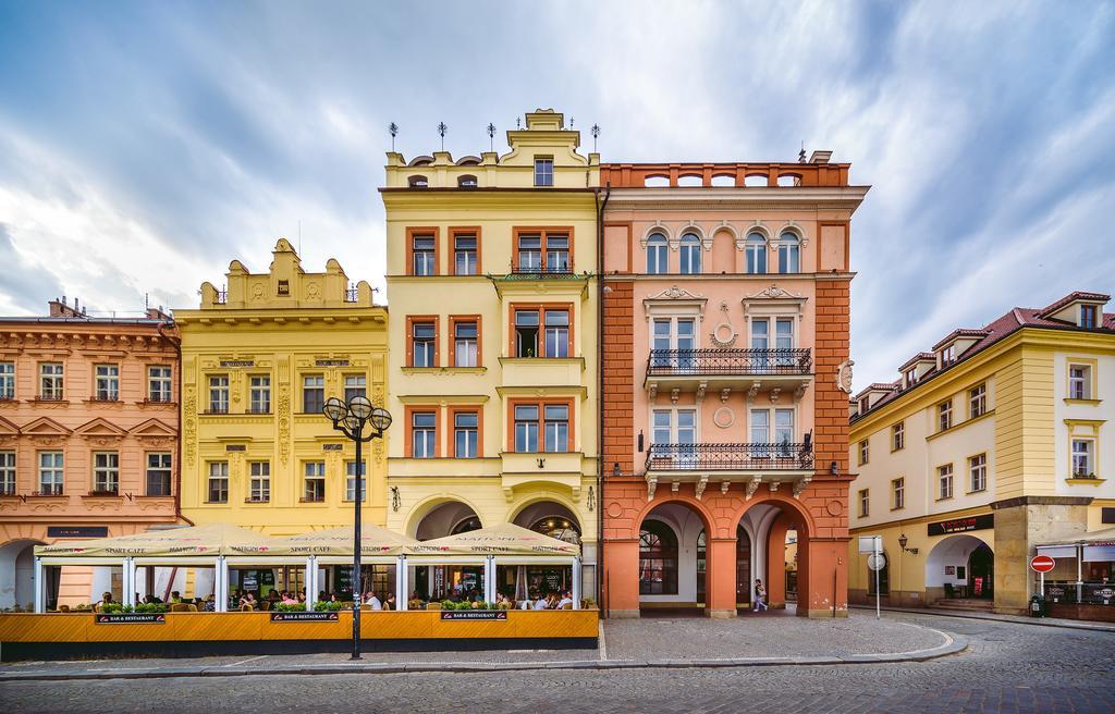 Rooftop Triplex Apartment In Centre Hradec Králové Екстериор снимка